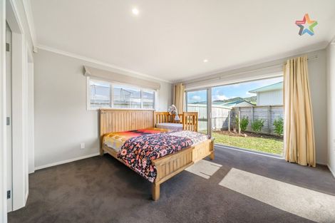 Photo of property in 7 Brian Hughes Road, Wainuiomata, Lower Hutt, 5014