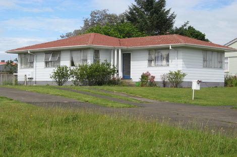 Photo of property in 82 Chingford Close, Mangere, Auckland, 2022