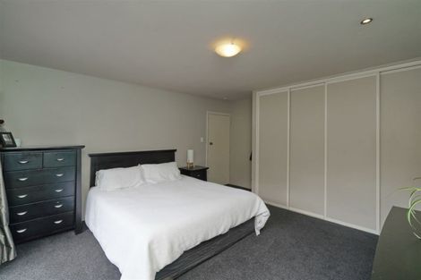 Photo of property in 4a Canberra Place, Redwood, Christchurch, 8051