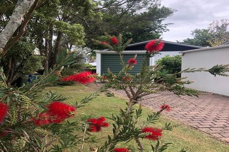 Photo of property in 2/5 Compass Place, Te Atatu Peninsula, Auckland, 0610