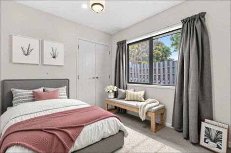 Photo of property in 20 Mcleod Road, Weymouth, Auckland, 2103