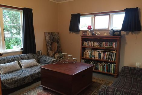 Photo of property in 40 Rangiora Avenue, Roslyn, Palmerston North, 4414