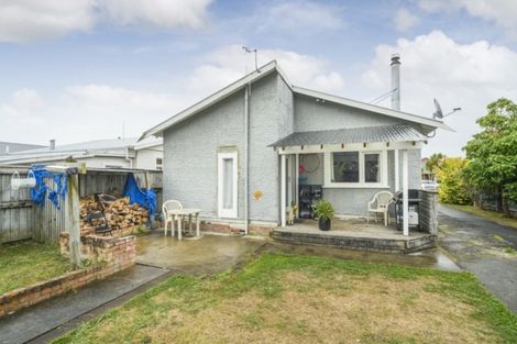 Photo of property in 9 Waldegrave Street, Palmerston North, 4410