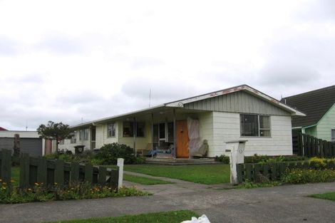Photo of property in 10 Colonial Place, Kelvin Grove, Palmerston North, 4414
