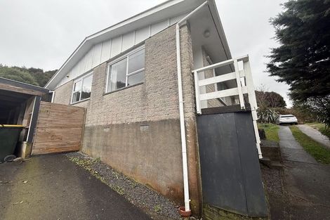 Photo of property in 1/6 Naseby Grove, Wainuiomata, Lower Hutt, 5014