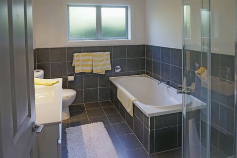 Photo of property in 16 Swinton Street, Gladstone, Invercargill, 9810