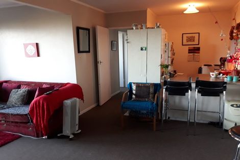 Photo of property in 2/3 Jerome Way, Crofton Downs, Wellington, 6035