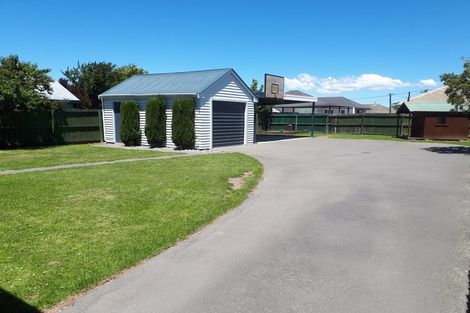Photo of property in 16 Richards Avenue, Papanui, Christchurch, 8053