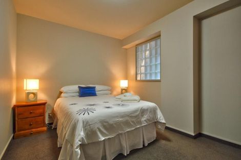 Photo of property in 5/2 Manor Place, Dunedin Central, Dunedin, 9016