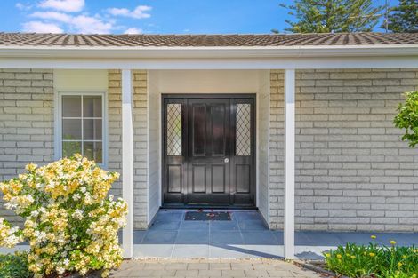 Photo of property in 2/2 Napoleon Avenue, Milford, Auckland, 0620