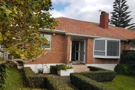 Photo of property in 27 Reihana Street, Orakei, Auckland, 1071