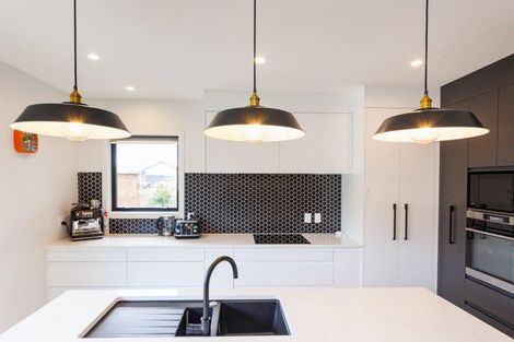 Photo of property in 3 Atlantic Drive, Fitzherbert, Palmerston North, 4410