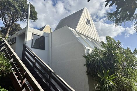 Photo of property in 2/73a Nevay Road, Miramar, Wellington, 6022