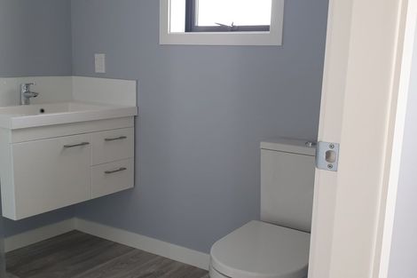 Photo of property in 27 Kaki Drive, Kenepuru, Porirua, 5022