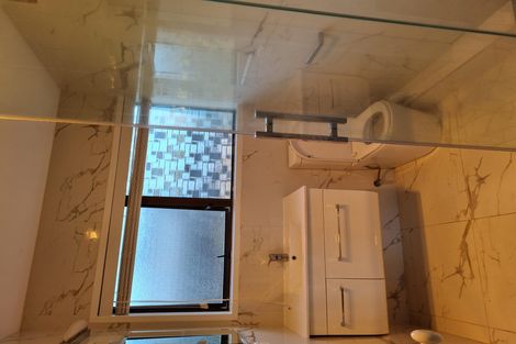 Photo of property in 98 Wattle Farm Road, Wattle Downs, Auckland, 2103