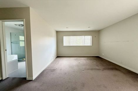 Photo of property in 72b Malvern Road, Morningside, Auckland, 1022