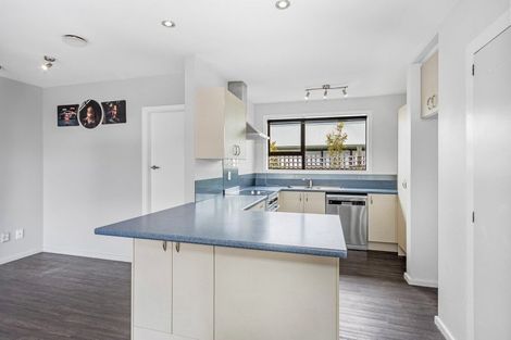 Photo of property in 40 Kathleen Crescent, Hornby, Christchurch, 8042