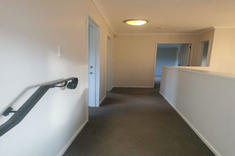 Photo of property in 40 Amherst Place, Albany, Auckland, 0632