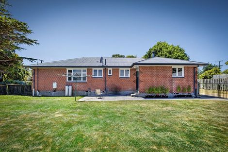 Photo of property in 76 High Street, Southbridge, 7602