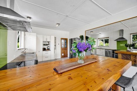 Photo of property in 18 Cumming Street, Okato, 4335