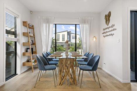 Photo of property in 5 Waipana Street, Hobsonville, Auckland, 0618