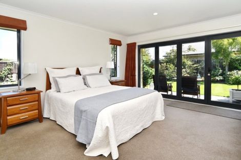 Photo of property in 14 Havana Gardens, Shirley, Christchurch, 8052