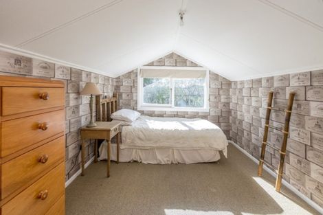 Photo of property in 97 Weraroa Road, Levin, 5510