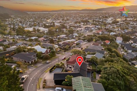 Photo of property in 15 Summit Road, Fairfield, Lower Hutt, 5011