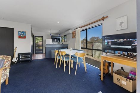 Photo of property in 47 Aorangi Road, Bryndwr, Christchurch, 8053