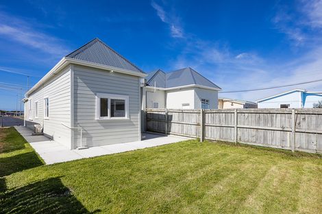 Photo of property in 32 Richardson Street, Saint Kilda, Dunedin, 9012