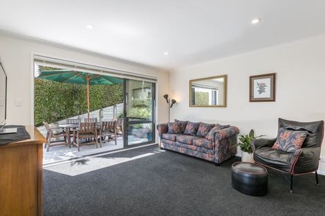 Photo of property in 78 Pemberton Avenue, Bayview, Auckland, 0629