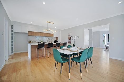 Photo of property in 16 Lumber Rise, Swanson, Auckland, 0614