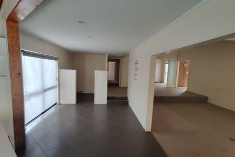 Photo of property in 31 Leaver Place, Weymouth, Auckland, 2103