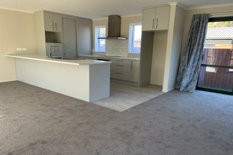 Photo of property in 3/12 Lees Road, Strowan, Christchurch, 8052