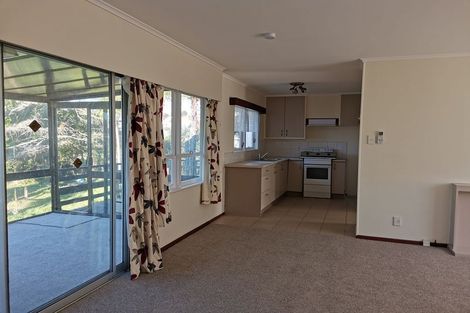 Photo of property in 2/60 Oakdale Road, Mount Roskill, Auckland, 1041