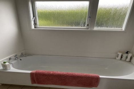 Photo of property in 1/107 Gowing Drive, Meadowbank, Auckland, 1072