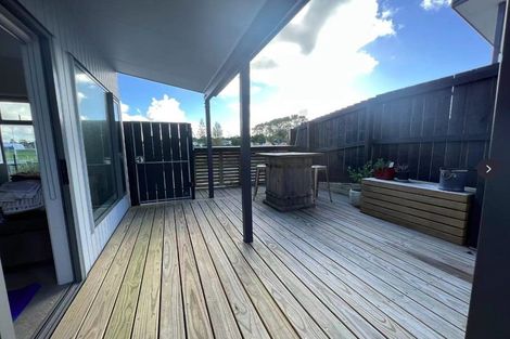 Photo of property in 6 Manea Lane, Glen Innes, Auckland, 1072