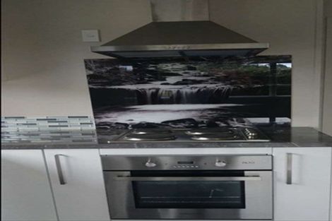 Photo of property in 1 George Street, Clinton, 9534