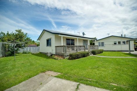 Photo of property in 8 Rimu Place, Taradale, Napier, 4112