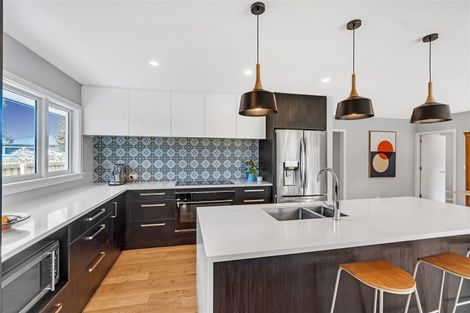 Photo of property in 28 Wairakei Road, Strowan, Christchurch, 8052