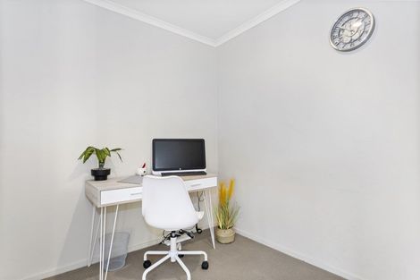 Photo of property in 8 Pat Bishop Place, Papamoa Beach, Papamoa, 3118