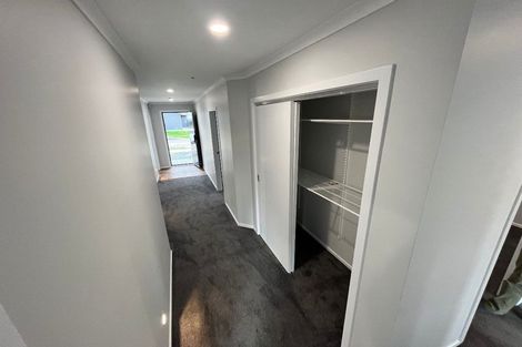 Photo of property in 26 Castletown Street, Wallaceville, Upper Hutt, 5018