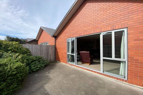 Photo of property in 7/190 Lincoln Road, Addington, Christchurch, 8024