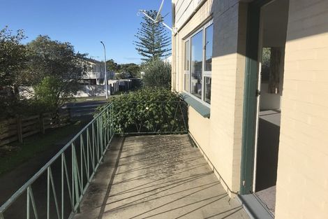 Photo of property in 2/30 Gowing Drive, Meadowbank, Auckland, 1072