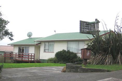 Photo of property in 2 Salem Court, Churton Park, Wellington, 6037