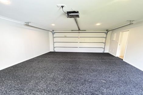 Photo of property in 71b Royal Road, Massey, Auckland, 0614