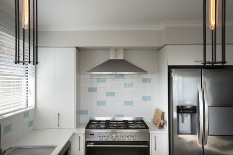 Photo of property in 2/9 Stacey Place, Woolston, Christchurch, 8062