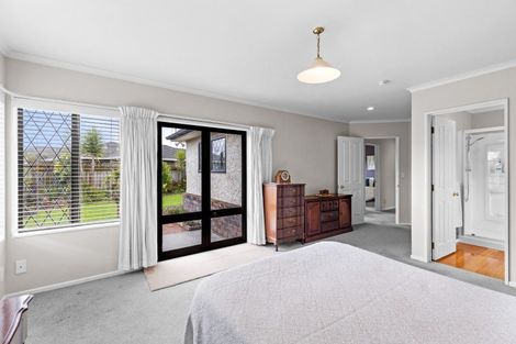 Photo of property in 9 Clearview Drive, Milson, Palmerston North, 4414