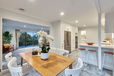 Photo of property in 4 Kegworth Place, Browns Bay, Auckland, 0630