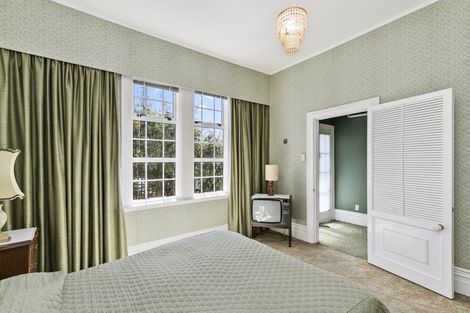 Photo of property in 236 Ohiro Road, Brooklyn, Wellington, 6021